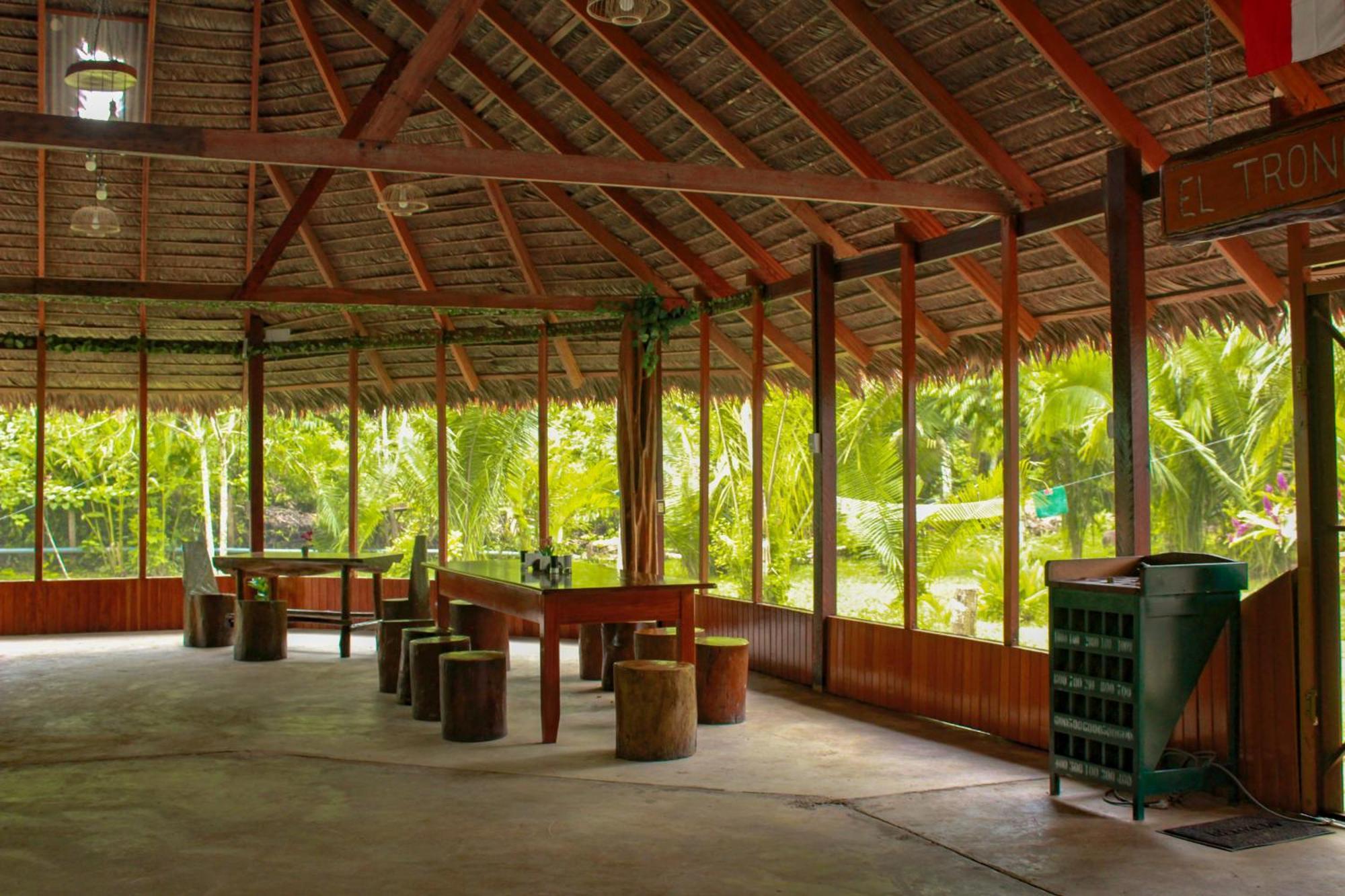 Tronco Tambopata Adventure Hotel Puerto Maldonado Bagian luar foto