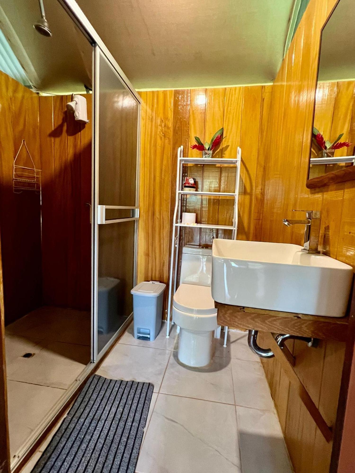 Tronco Tambopata Adventure Hotel Puerto Maldonado Bagian luar foto