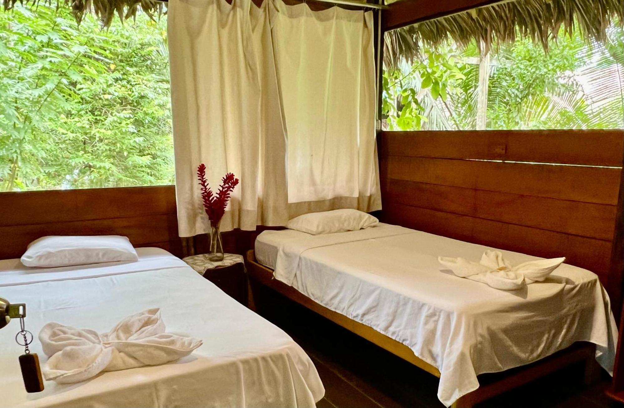 Tronco Tambopata Adventure Hotel Puerto Maldonado Bagian luar foto